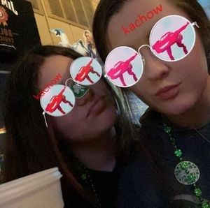 Meet your Posher, Layla